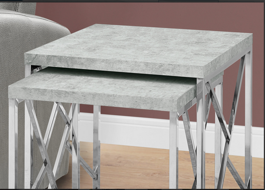 Tables gigognes nesting table