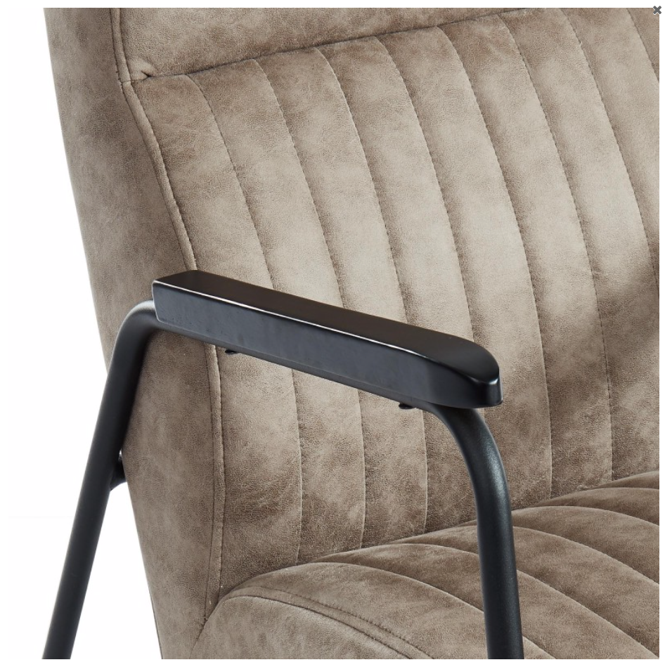 CHAISE