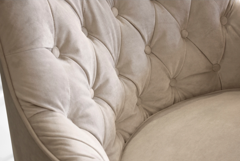 chaise chair