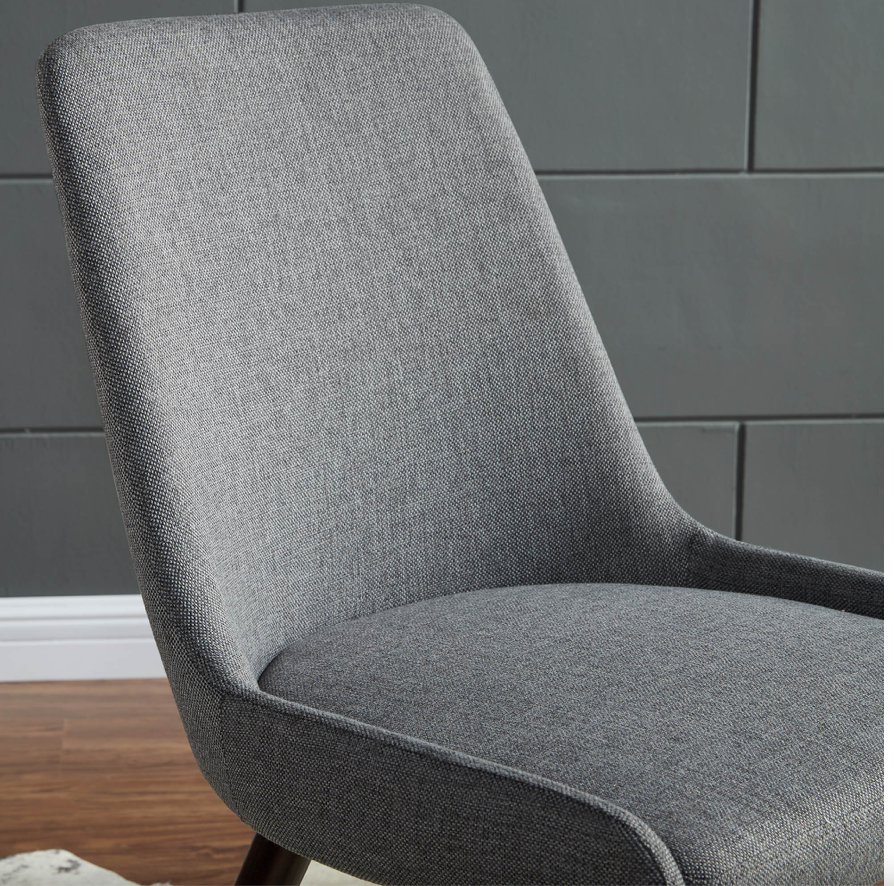 CHAISE