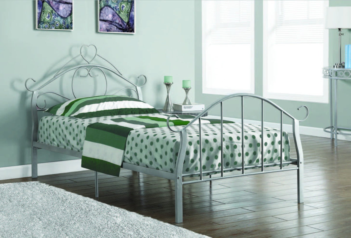 SILVER METAL TWIN SIZE BED FRAME ONLY BASE METAL ARGENT POUR LIT SIMPLE