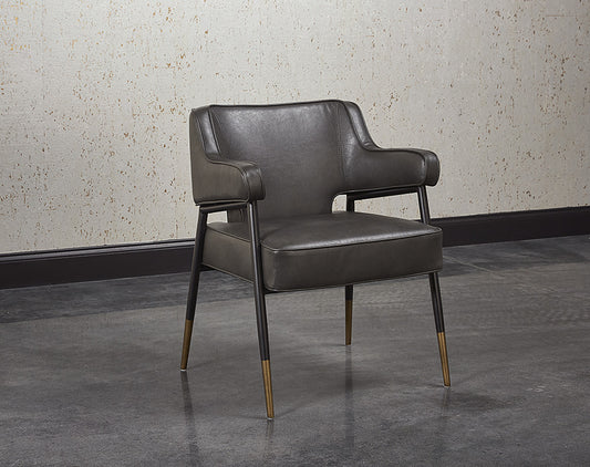 CHAISE