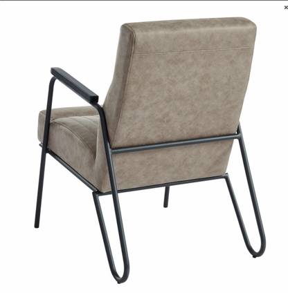 CHAISE