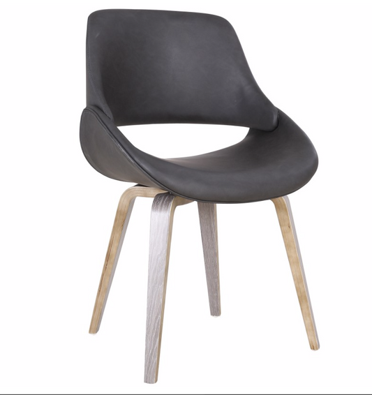 CHAISE
