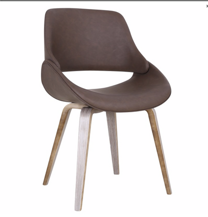 CHAISE