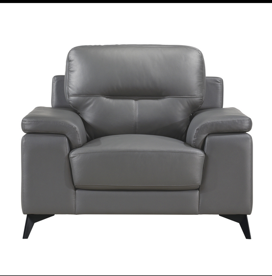 CHAISE