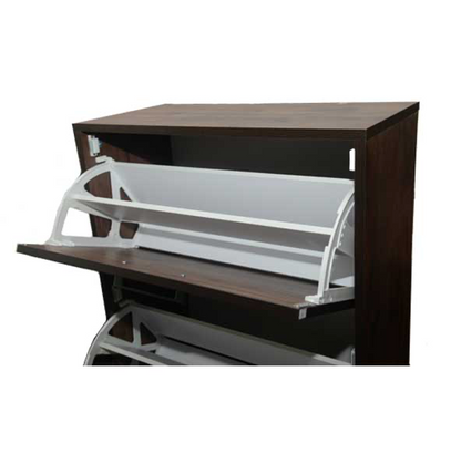 armoire de soulier/shoe storage