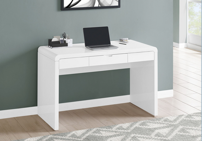 BUREAU D ORDINATEUR/OFFICE DESK