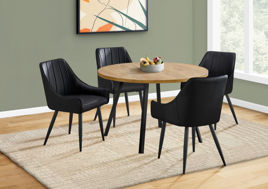 TABLE À MANGER