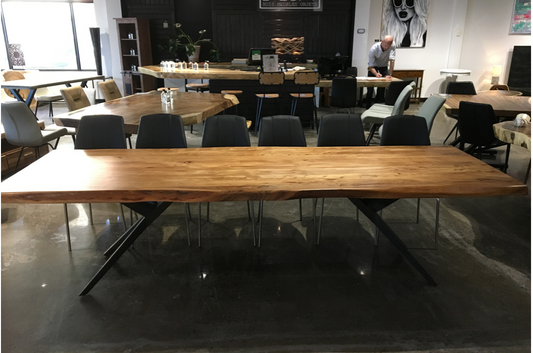 TABLE A MANGER