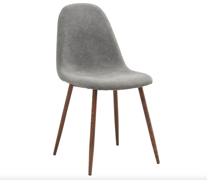 SALLE À DINER