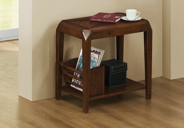 BROWN OAK VENEER MAGAZINE TABLE TABLE A MAGAZINE PLAQUE CHENE BRUN