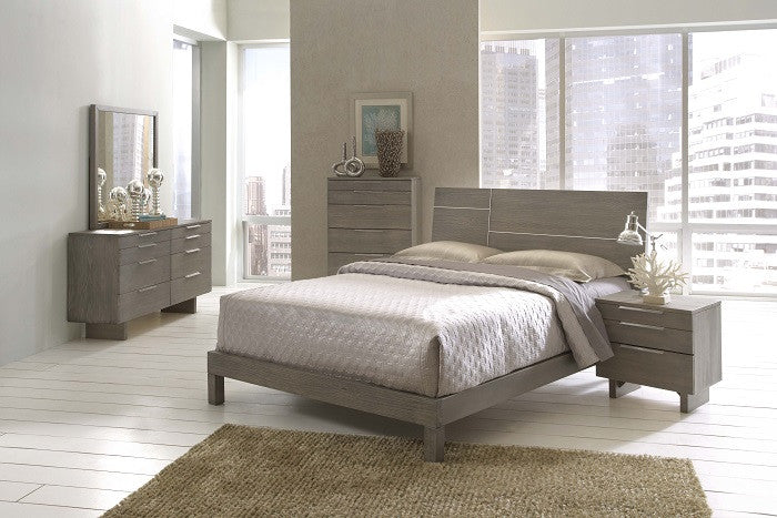 VIOLET  BEDROOM